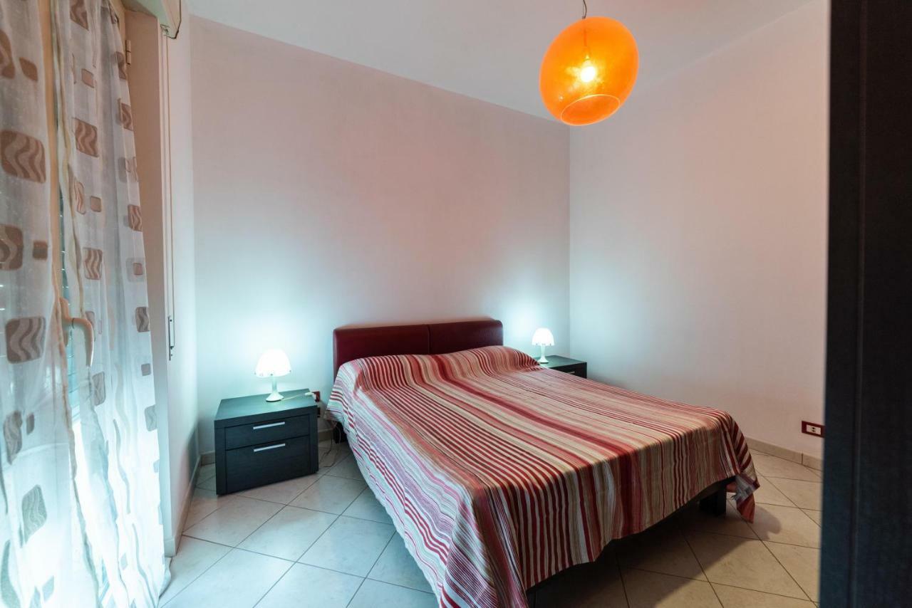 Ferienwohnung Il Gabbiano In Citta Palermo Exterior foto